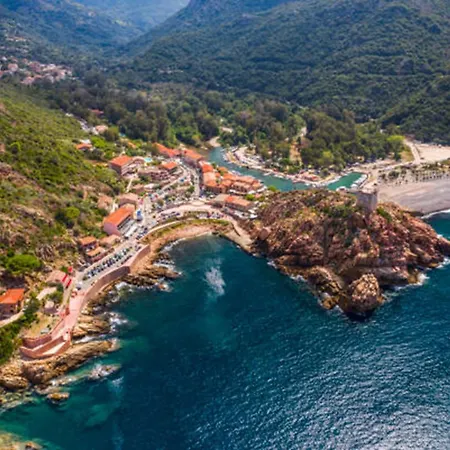 Apart-hotel Hôtel&résidence Le Subrini 3*