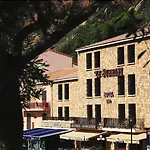 Hôtel&résidence Le Subrini Aparthotel