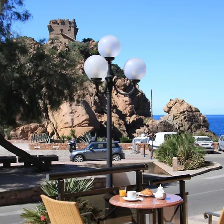 Hotel & Residence Le Subrini Porto (Corsica)