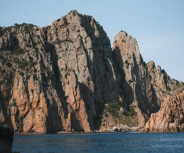 Lägenhetshotell & Le Subrini 3*