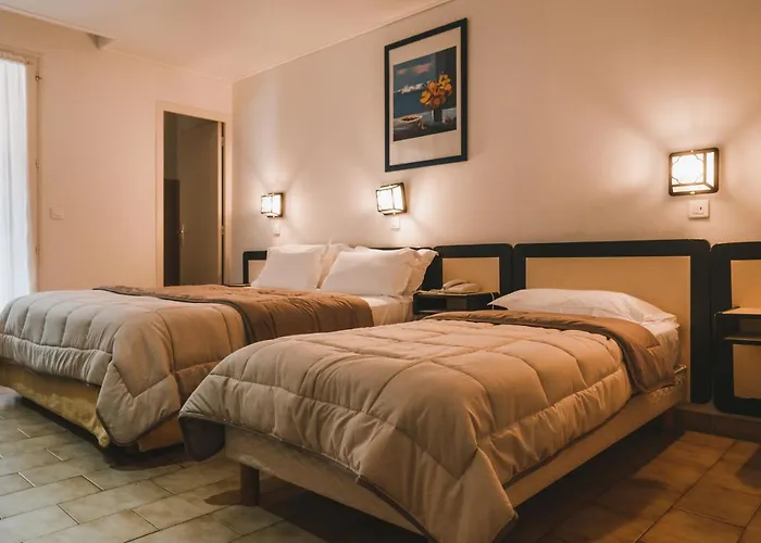 & Le Subrini Lägenhetshotell 3*