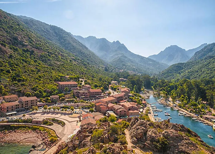 & Le Subrini Lägenhetshotell Porto (Corsica)