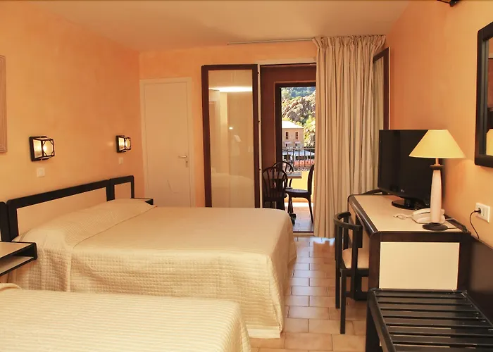 Lägenhetshotell & Le Subrini Porto (Corsica)