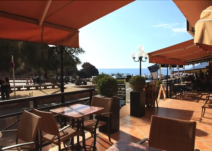 Hotel apartamentowy & Le Subrini 3*