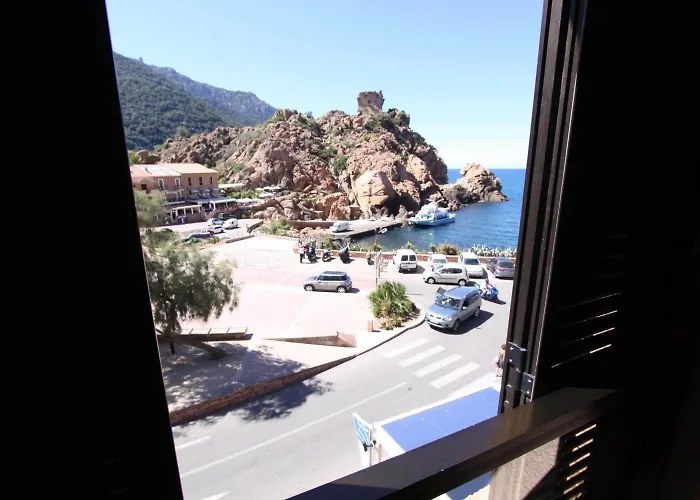 Hotel apartamentowy & Le Subrini